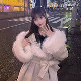 ファー付きケープガウンコート