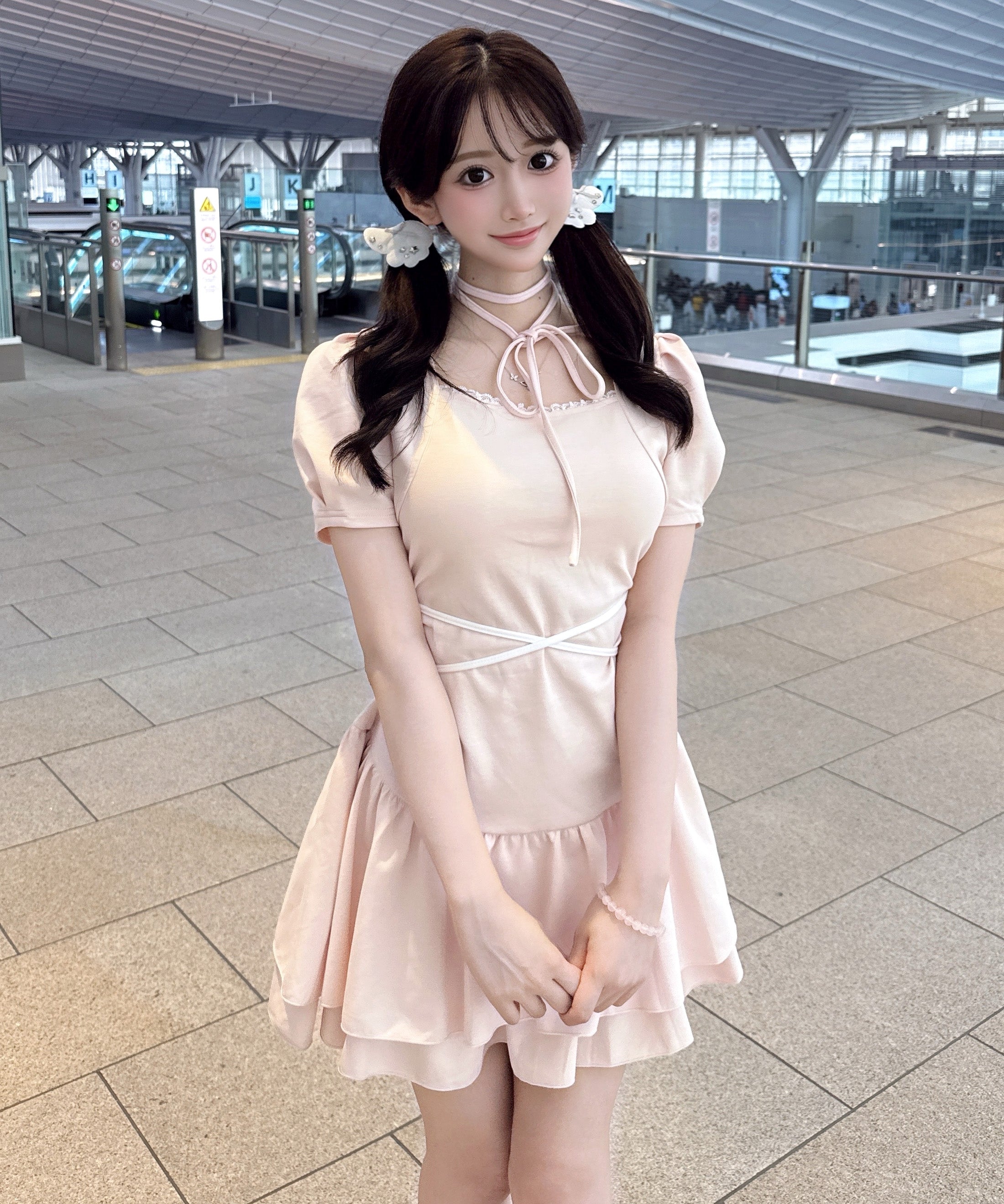 【6/26(金)発売スタート】カットフリルミニワンピース