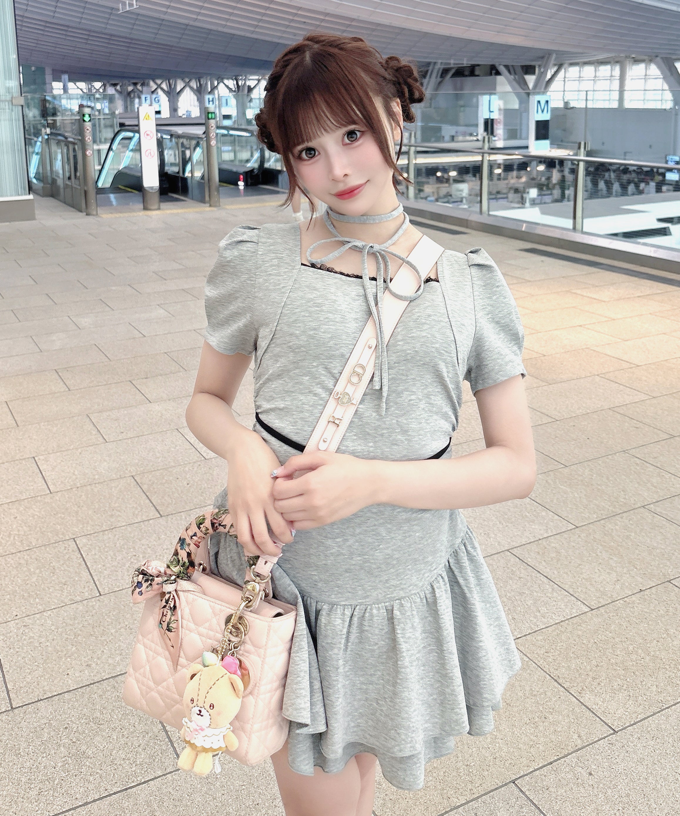 【6/26(金)発売スタート】カットフリルミニワンピース