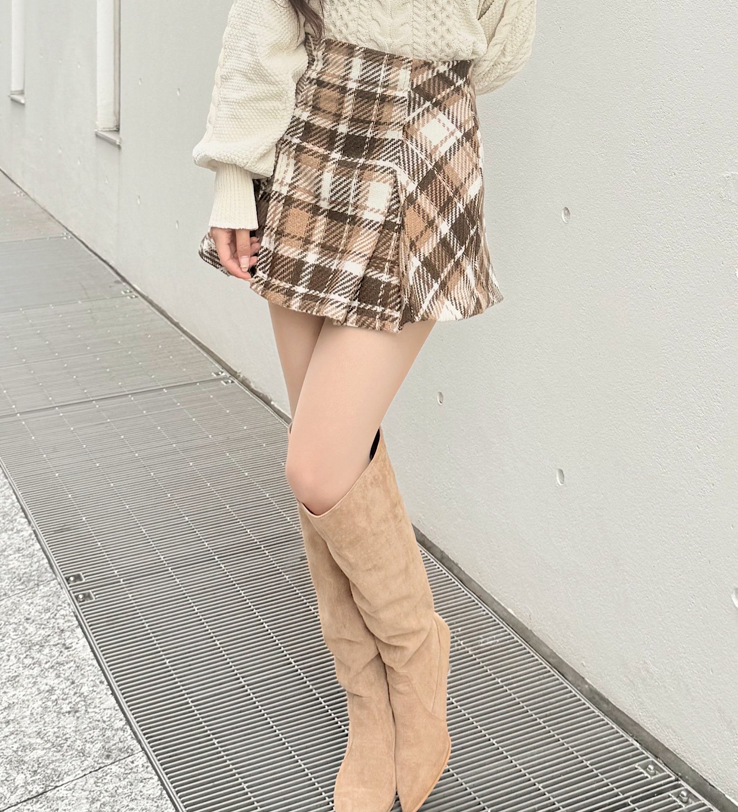 【予約商品 9月下旬お届け】ロービングチェックタックミニスカート