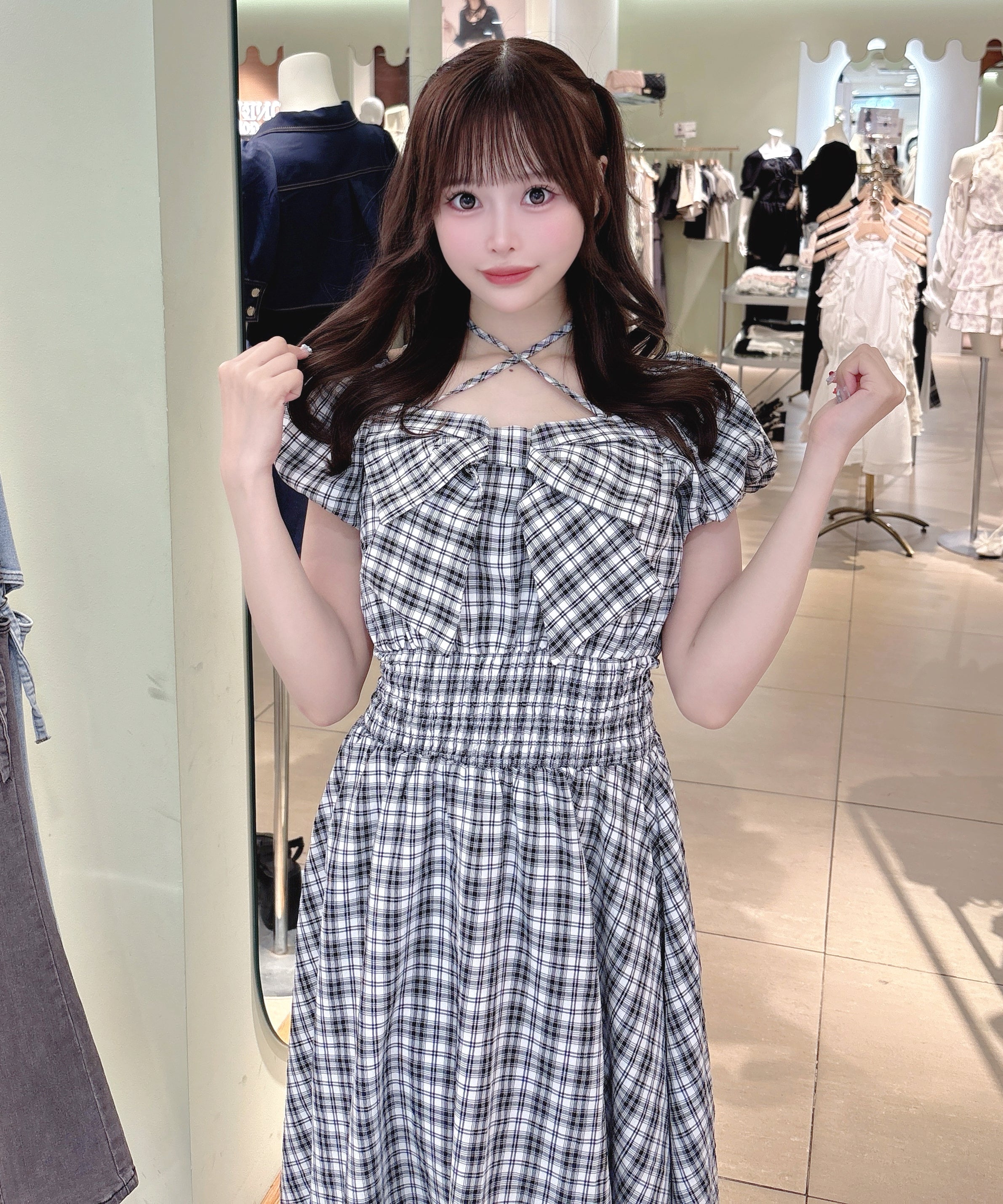 リボンオフショルワンピース
