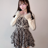 【 9月25日(金)発売スタート 】ファー付きレイヤード風ワンピース