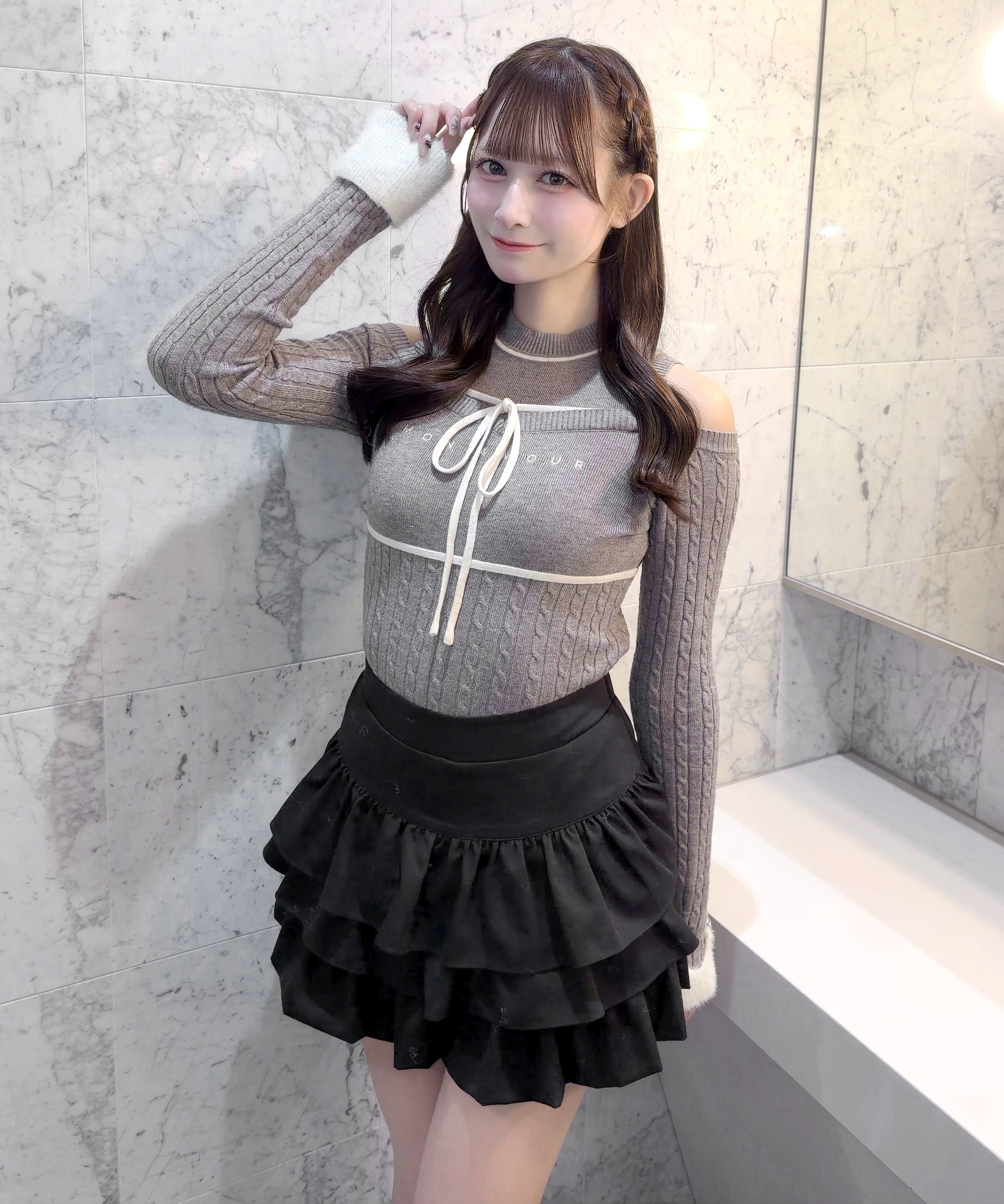 【10月9日(金)発売スタート】レイヤード風配色ニット