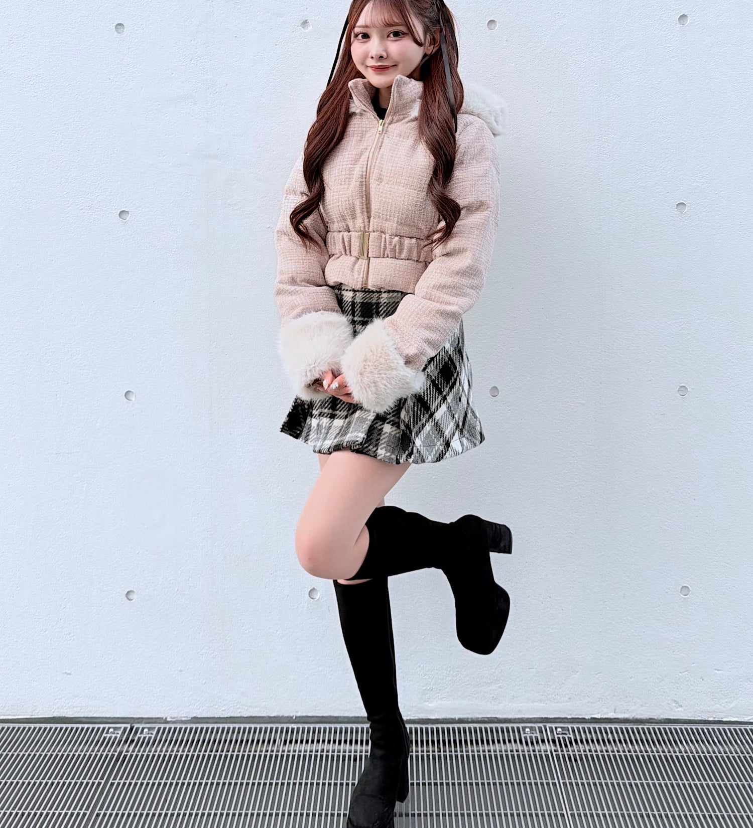 【予約商品12月中旬お届け】ラメツィードショートダウンコート