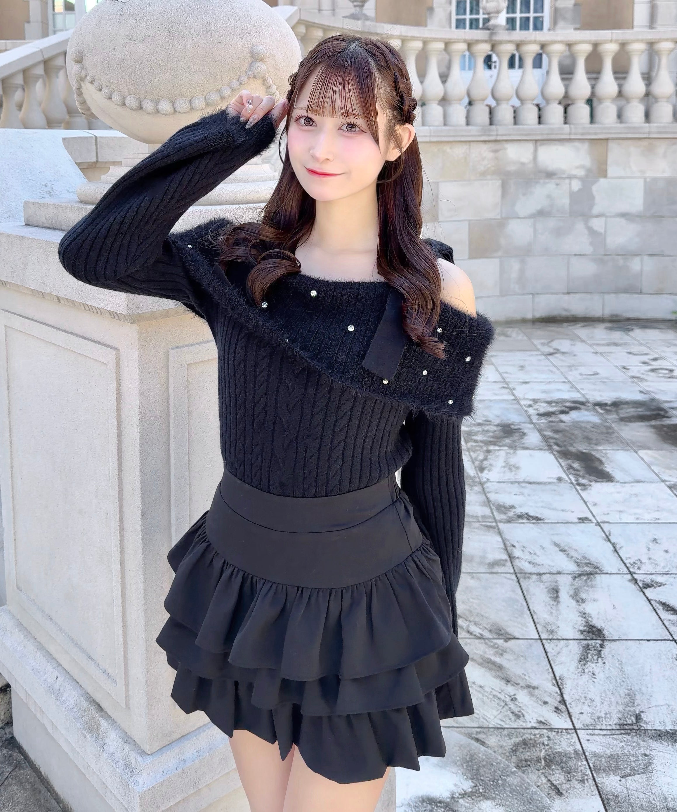 【10月9日(金)発売スタート】オフショルリボンニット