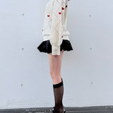 ラメ刺繍ハートニット