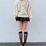 ラメ刺繍ハートニット