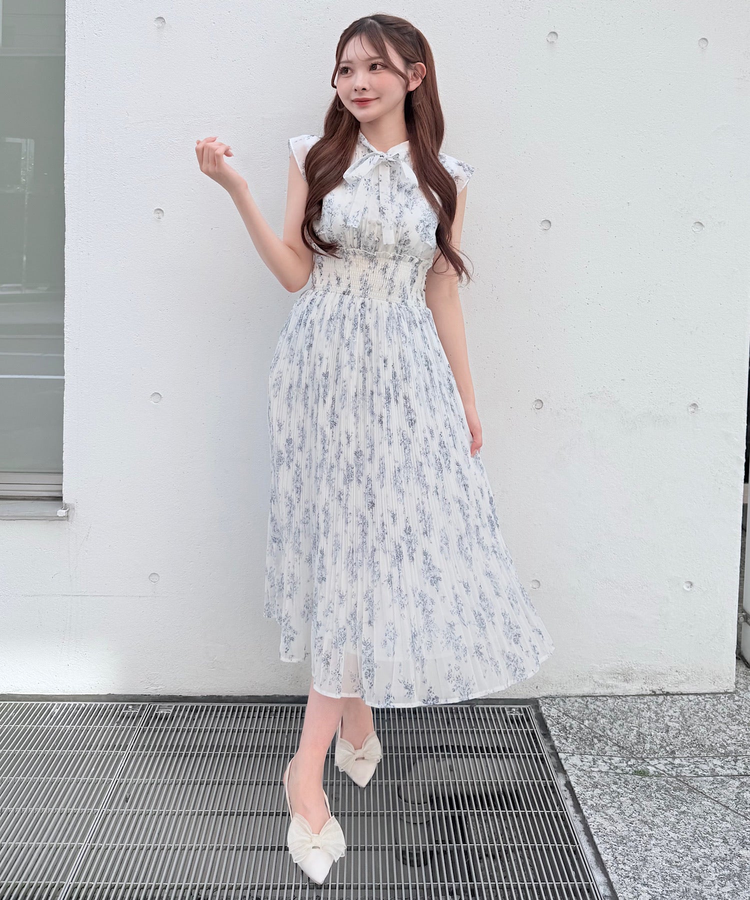 リボンタイフラワーワンピース