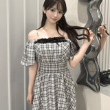 【5月29日(金)発売スタート】レースフレアスリーブワンピース